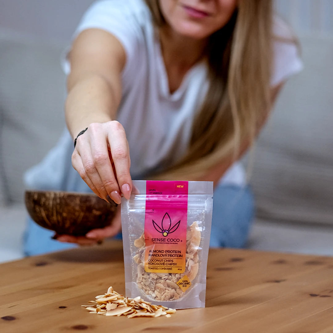 Sense Coco Bio kokosové chipsy proteinové